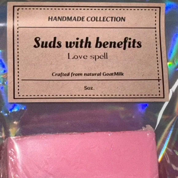Suds with Benefits Pink Handcrafted GoatMilk Soap Bar love spell bar - Picture 4 of 5